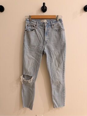 Abercrombie Light Wash Skinny High-Rise Jeans